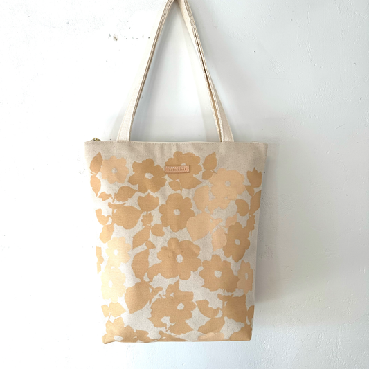 Erin Flett Wallpaper + White Anita Carry-All Bag