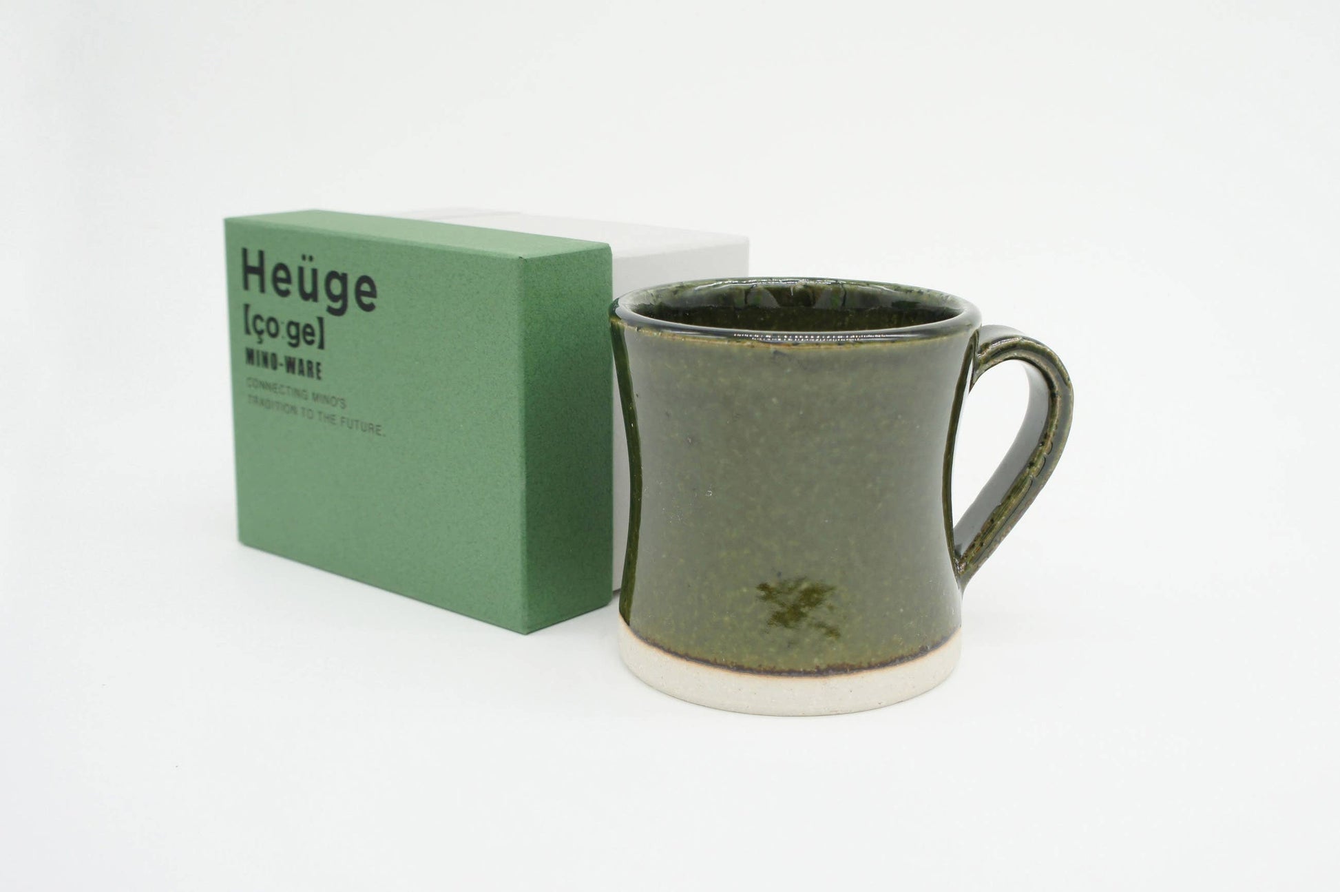 Japacolle Heüge Ceramic Mug in Two Colors